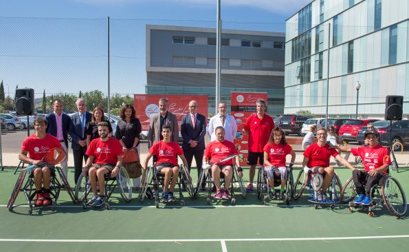  Balance de la escuela de tenis en el Hospital Nacional de Parapléjicos. Foto: Carlos Monroy