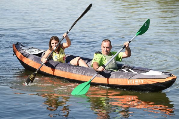 I Clinic Paracanoe Inclusivo de piragüismo en el río Tajo celebrado en el embarcadero del Hospital Nacional de 