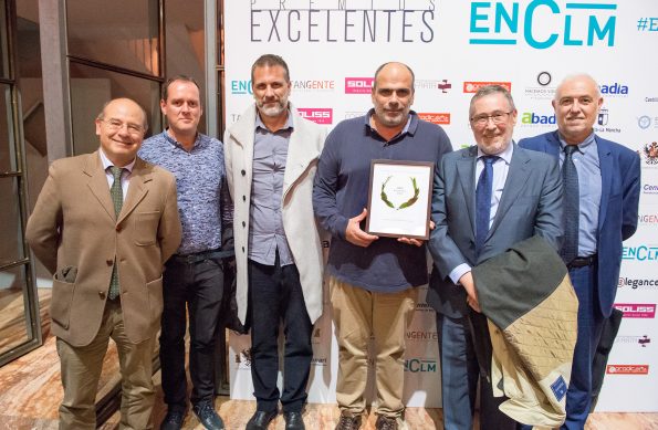 Encastillalamancha.es nos concede el premio “Viva la ciencia”