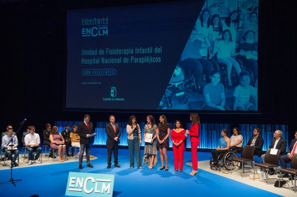 La Unidad de Fisioterapia Infantil recibe el premio Excelentes de encastillalamancha.es