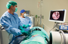 La Unidad de Cirugía Experimental del Hospital de Parapléjicos acoge un curso de cirugía endoscópica de la columna vertebral