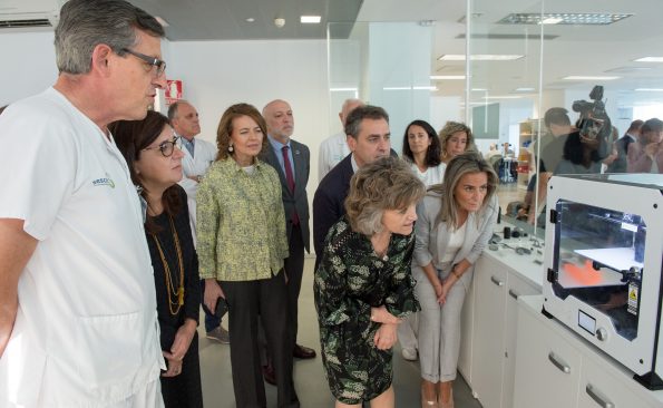 Visita de la Ministra de Sanidad al Hospital Nacional de Parapléjicos. Foto: Carlos Monroy