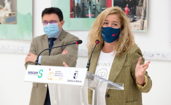 La UCLM y Parapléjicos inauguran la muestra ‘Retrato de un año pasado: una mirada a la educación y el cuidado’