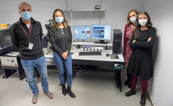 Científicos del HNP