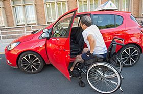El proyecto ‘Volver a Conducir’ de la Fundación de Parapléjicos, recibe financiación gracias a las Ayudas a Iniciativas Sociales de OFESAUTO