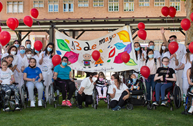 El Día del Niño Hospitalizado y los talleres de musicoterapia y arteterapia ponen fin a la Semana de la Humanización en Parapléjicos
