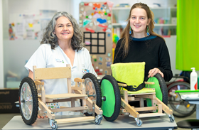 Colaboramos en un proyecto de ingeniería para la fabricación propia de una silla de ruedas infantil