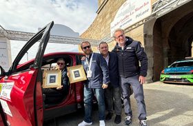 El equipo del Hospital Nacional de Parapléjicos, HNP Racing, recibe el premio ‘Alma Manchega’ en el Eco Rallye Castilla-La Mancha 2025